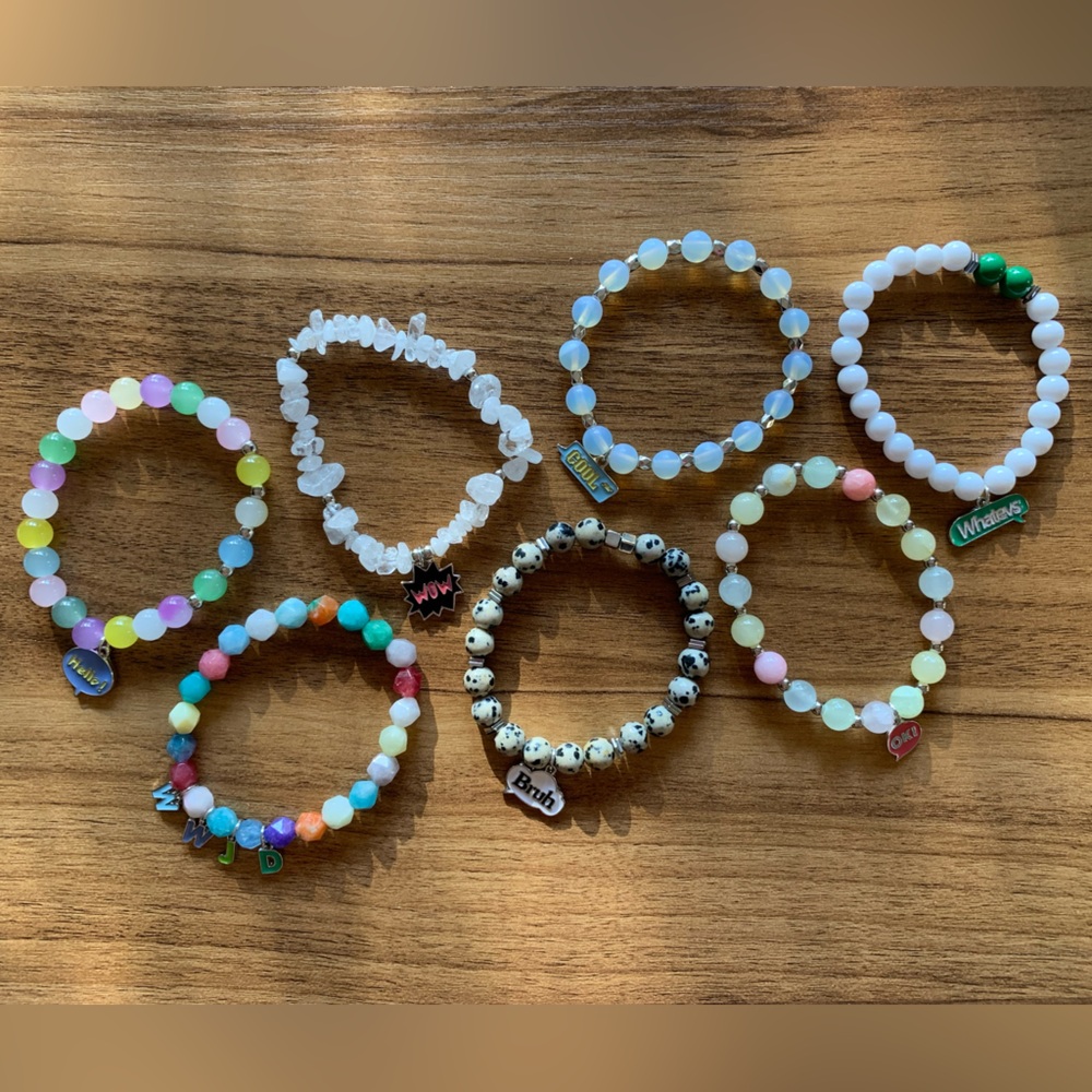 {Handmade} Bracelet with Word Bubble Charms